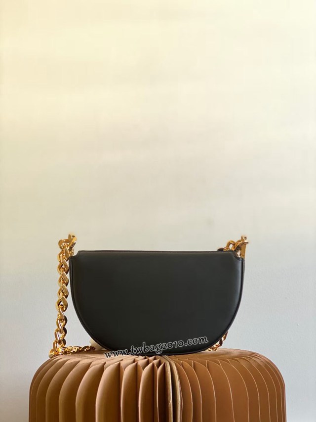 Burberry專門店新款弧形包女士鏈條小挎包 巴寶莉時裝秀款肩背包 yxb1054